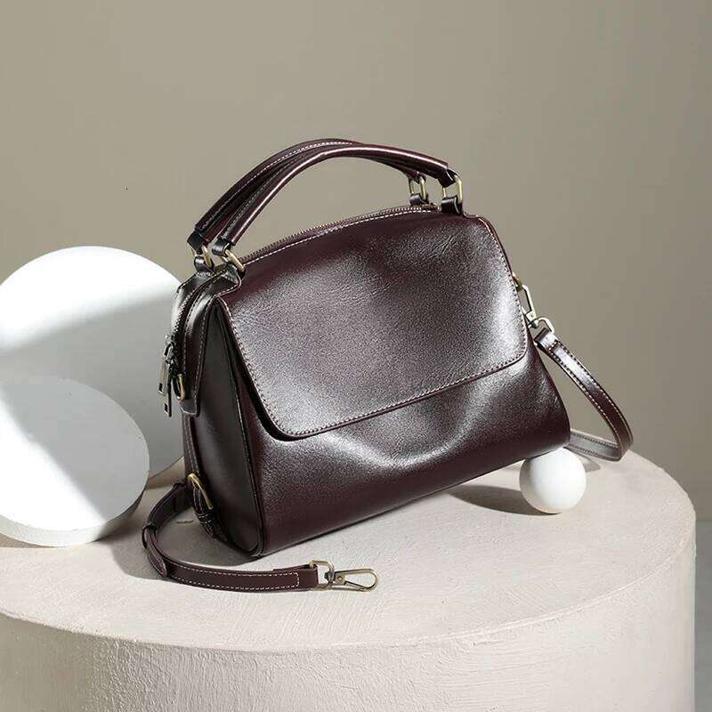 Women's Vintage Genuine Leather Handbags. Top Grain Cowhide Leather, Single Shoulder Cross Body Bags, Designer Handbags