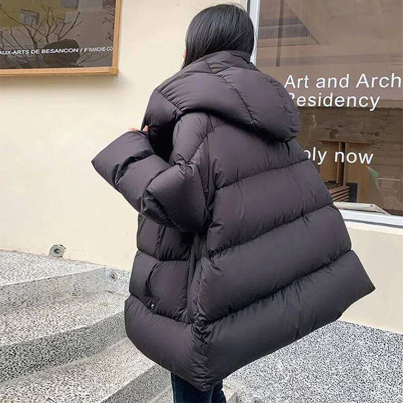 Lagabogy 2025 Winter Women Fluffy Hooded 90% White Duck Down Jacket Female Oversized Warm Solid Puffer Coat High Quality