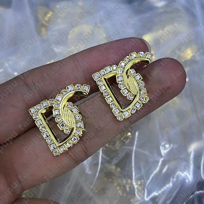 Classic 18k Gold Stud Earrings Aretes Orecchini Fashion Luxury Simple Letter Earrings Designer Earring For Women Wedding Parties Engagement Gift Jewelry