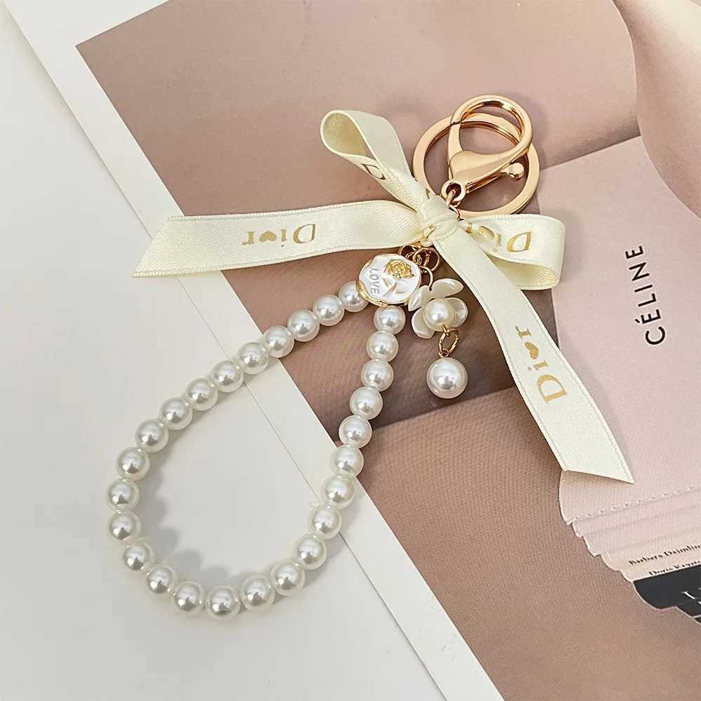 Imitation Pearl Keychain Sweet Letters Ribbon Bowknot Keyring Accessories Metal Buckle Women Bag Charms Best Gifts Jewelry 1 S250911 SX