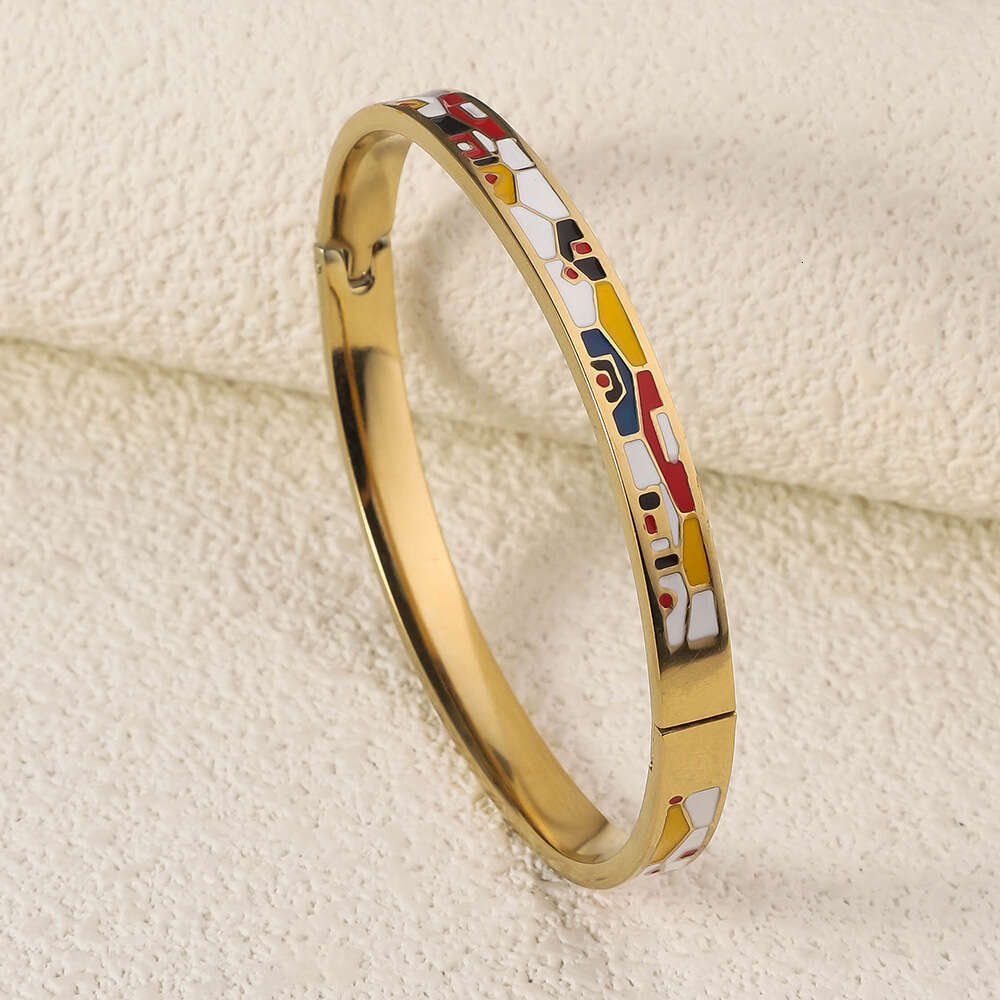 new gold tone bracelet designer bracelet for women luxury jewelry 18K Gold Plated Retro Personalized Enamel Drip Oil Style Titanium Steel Bracelet Who
