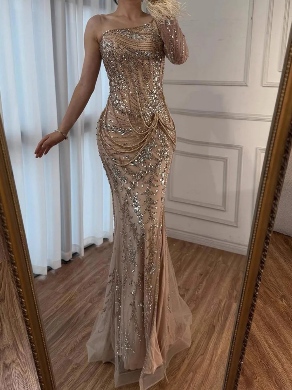 Charming Mermaid Evening Dress One Shoulder Long Sleeve Prom Gowns Crystal Sequins Beaded Floor Length Party Dresses Customized