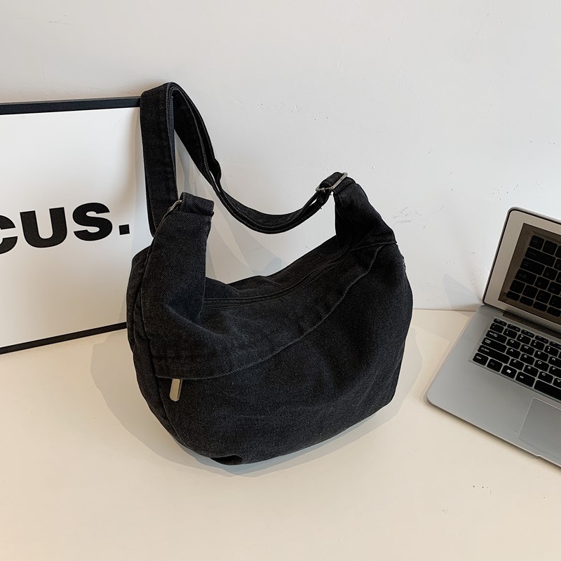 Women's fashionable shoulder bag with simple design, daily multifunctional durability, small square high-end elegance, classic bag, luxurious par