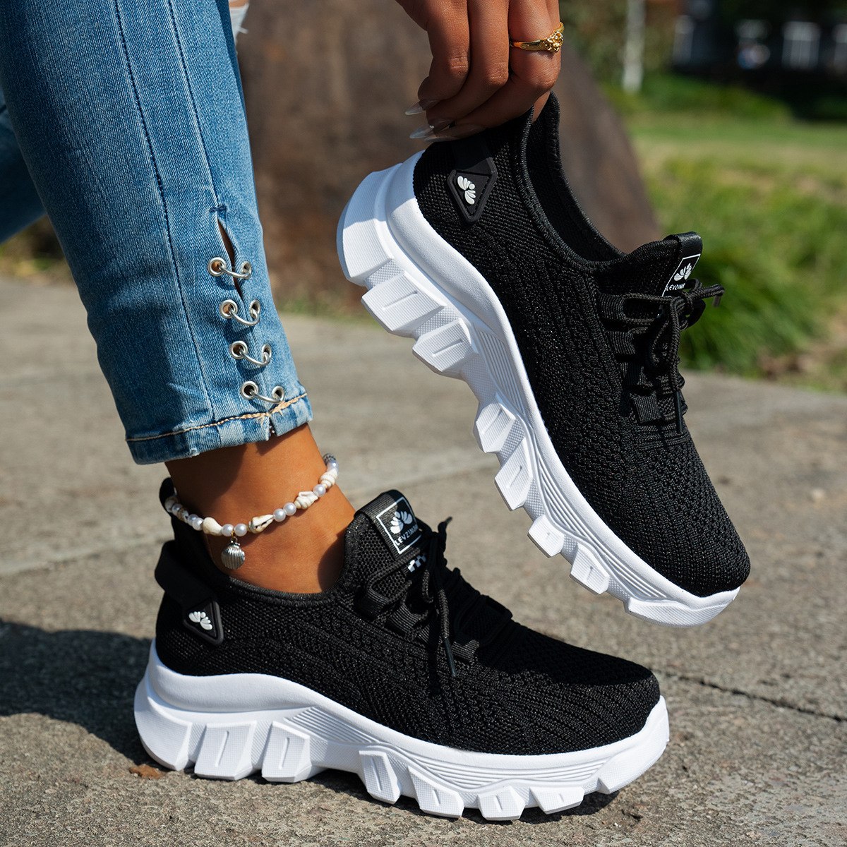 Autumn new designer shoes for women lightweight and breathable dad shoes plus size women's shoes breathable sports shoes