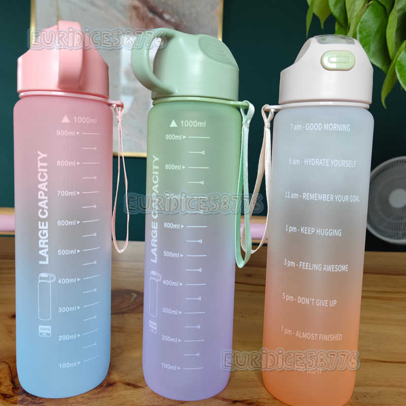 New Simple Gradient Matte Spout Plastic Water Cup with Portable Strap for Adults Outdoor Sports Water Bottle H250911