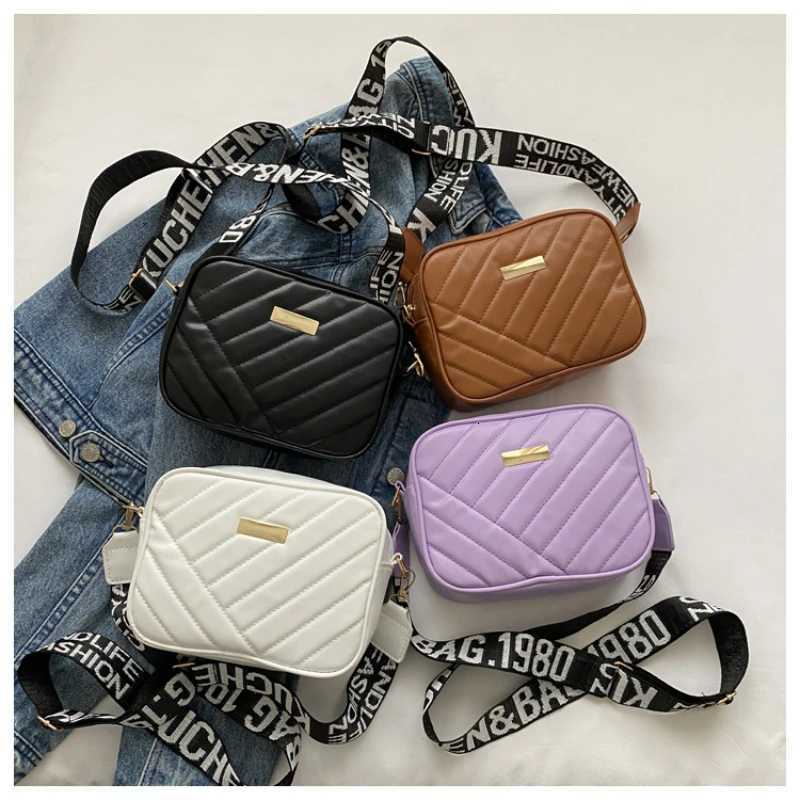 Minimalist Mini Fashionable Quilted Crossbody Bag Wallet Trendy PU Shoulder Bag WOMENS Casual Handbag and Mobile Phone Wallet W250911