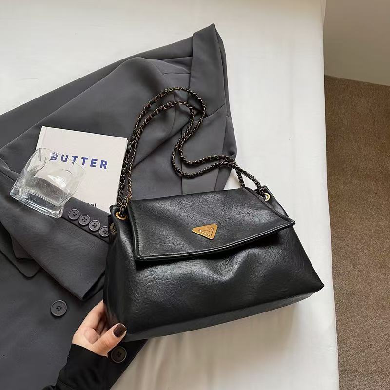 Purse Shoulder Crossbody Designer 2025 Ladies Flap Fashion Handbag Square Leather Black Chain Mini High Quality Armpit Bag