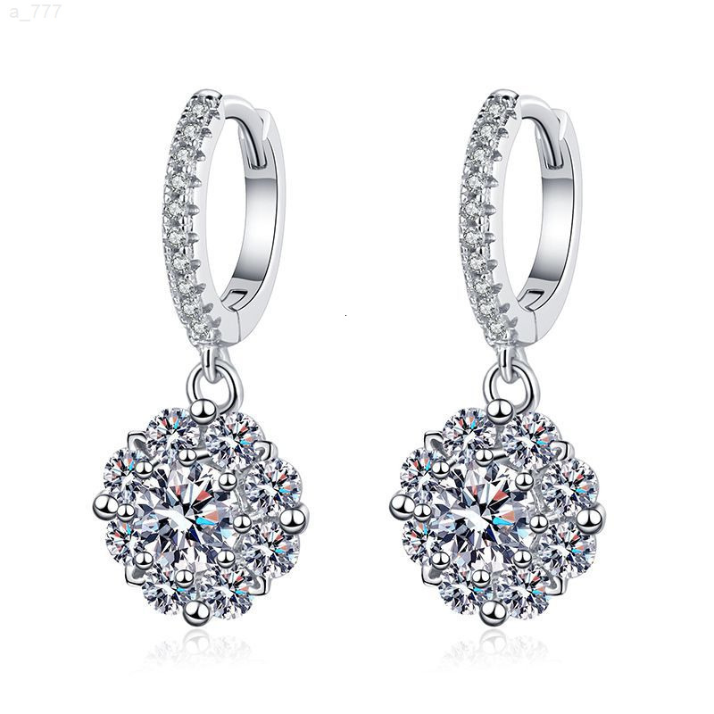 S925 Sterling Silver Earrings Pt950 Plated Moissanite Drill 50 Points D Color Elegant Moissanshi Design Moissanite Jewelry