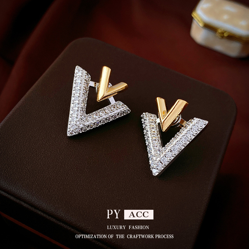 Luxury Brand Designer Jewelry Real Gold Plated Silver Needle Zircon Letter Two-Way Earrings Korean Light Luxury Stud Earrings Niche Versatile High-End