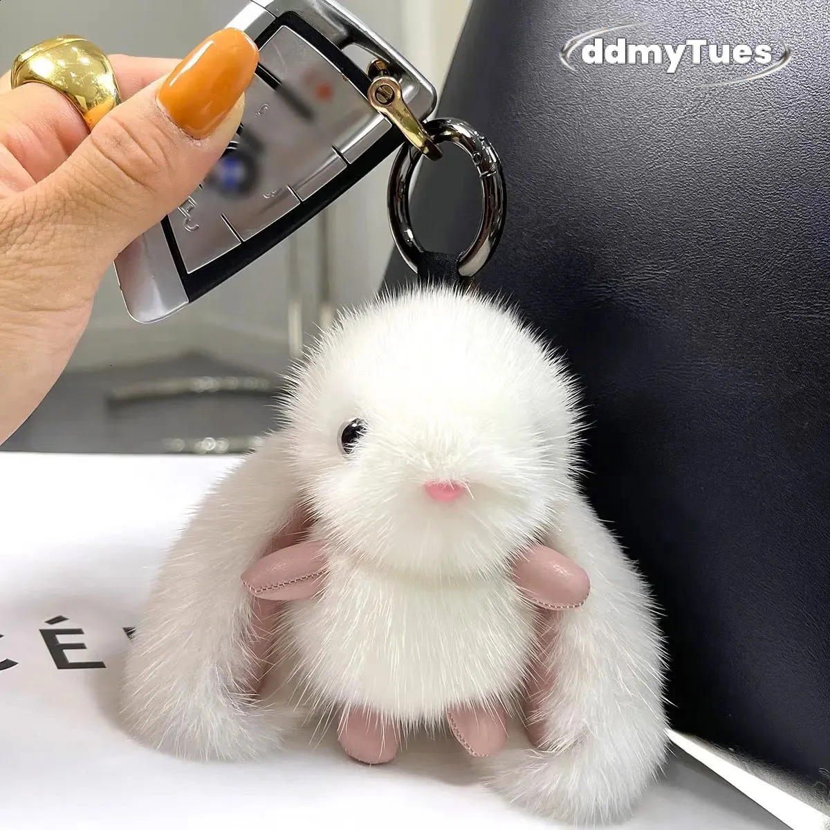 Cute Girl Toy Plush Rabbit Faux Mink Car Keychain Toys Pendant Doll Bag Decoration Keyring Dolls Birthday Gift 250121 TUES