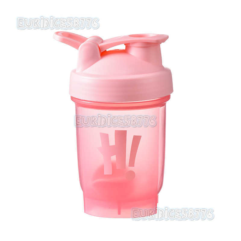 Creative Handheld Milkshake Shaker Cup Outdoor Sports Fitness Portable Large Capacity Plastic Protein Powder Mixing Cup H250911