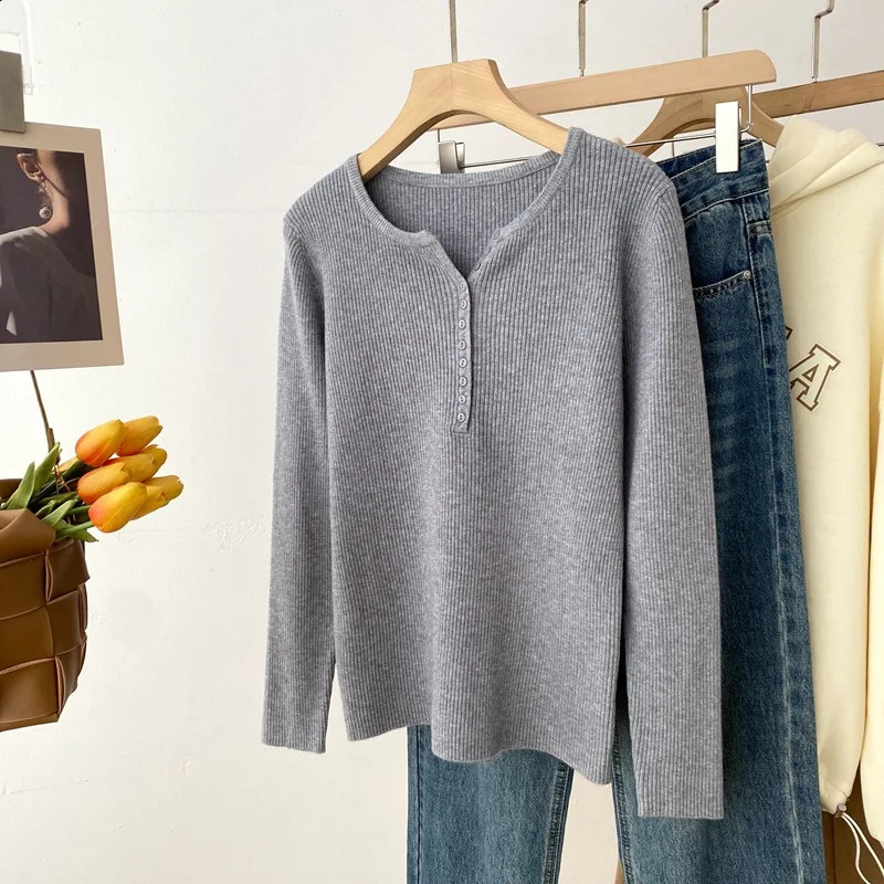 Knitted Jumper Soft Warm Pullovers Little Button Vneck Long Sleeve Sweaters Solid Multi Color Basic Slim Pullover Tops 250911