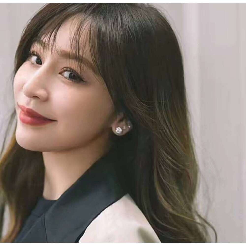 1 Karat Light S Sterling Sier Six-Claw Earrings Single-Item Essential Flash Moissanite