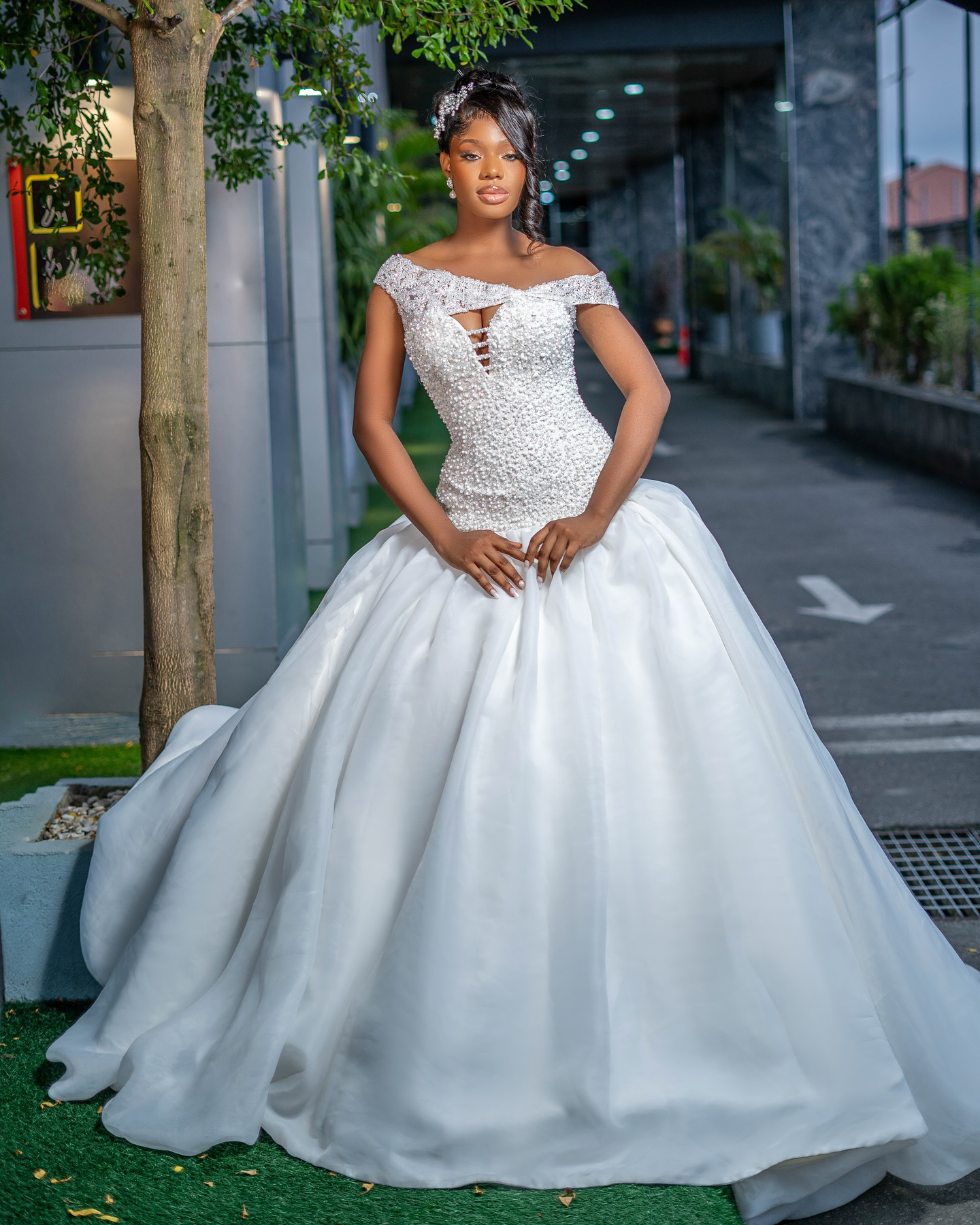 Gorgeous Mermaid Wedding Dress Sequins Beaded Bridal Gowns Off Shoulder Sleeveless Sweep Train Dresses Custom Made vestidos de novia