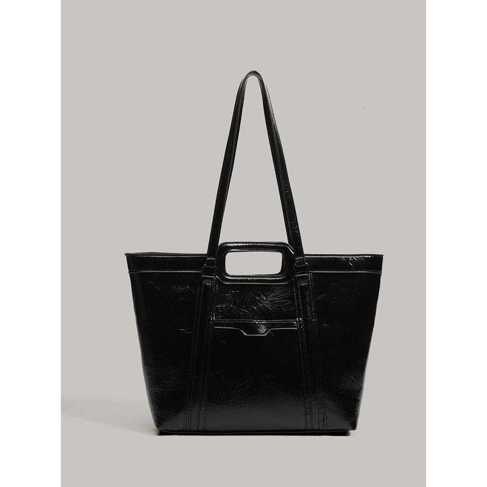 Women's 2025 New Fashion High-End Single Shoulder Handbag Niche Design Commuter Large Capacity Tote Bag