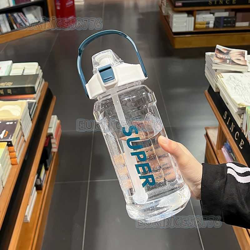 Large Capacity Sports Water Bottle 2l Trendy Style Straw Cup with Scale Portable Simple Leakproof Durable Water Cup H250911