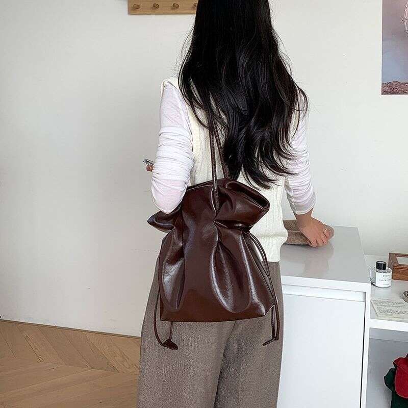 Niche Design Lucky For Women 2025 Spring New Trendy Fashion Texture Large Capacity Women's Shoulder Bag