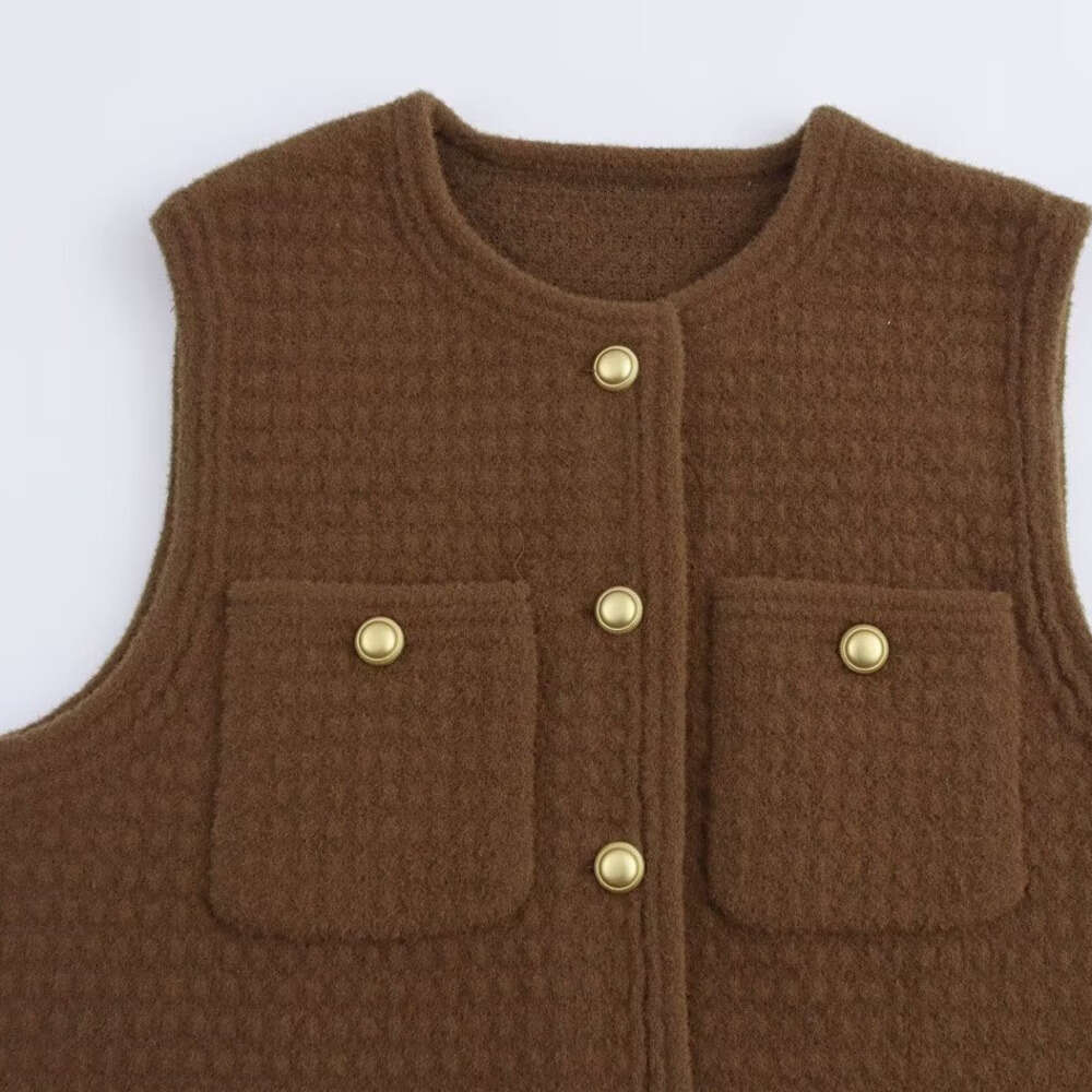 DHEssentials 2025 Autumn New French Style Chic Thickened Plaid Knitted Sleeveless Vest