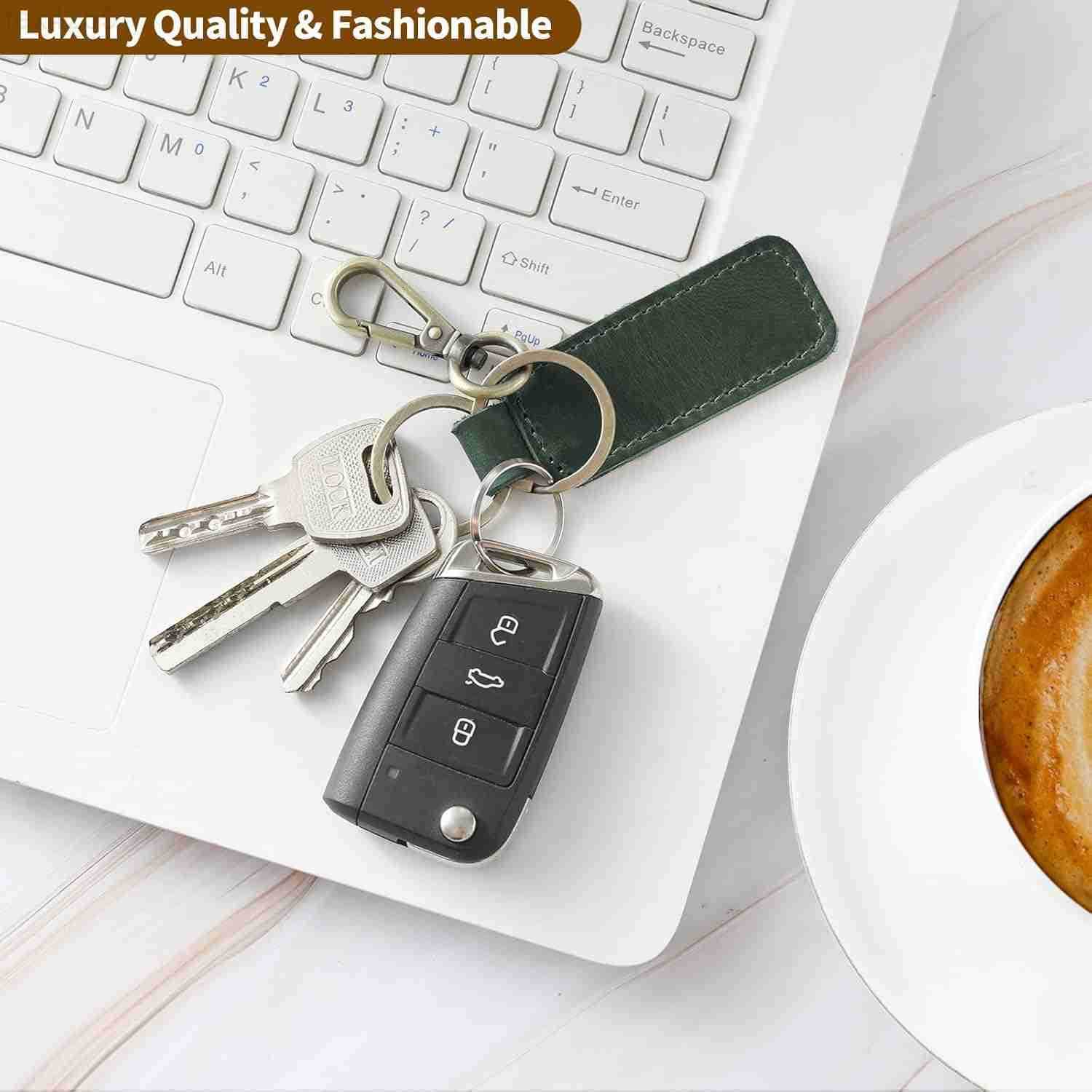 Genuine Leather Car Keychain Universal Key Fob Keychain Leather Key Chain Holder for Men and Women JC306W250911
