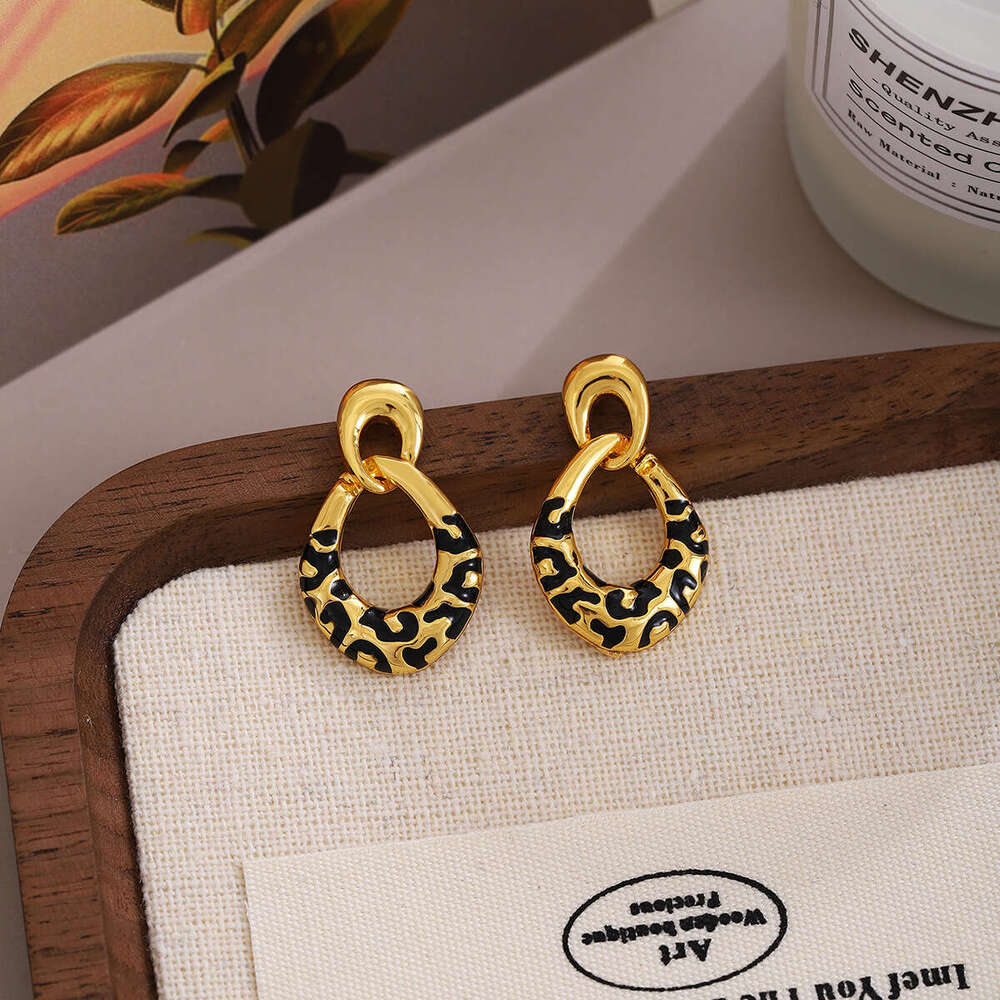 Oil Drop Leopard Print High-End Niche Ear Jewelry Sier Needle Unique Personality Stud Earrings