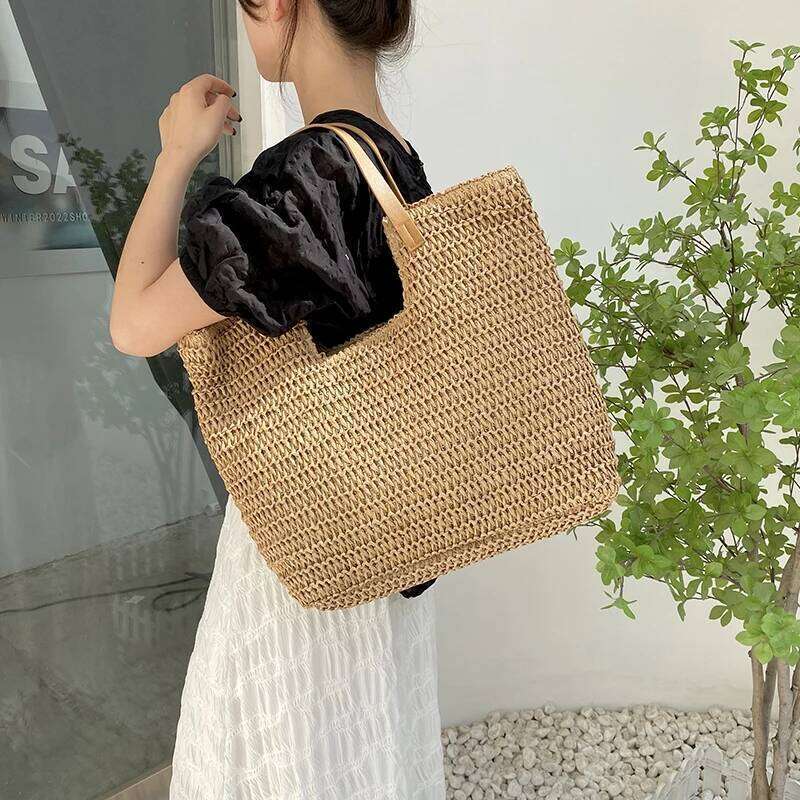 Green Design Straw For Women 2023 New Large Capacity Beach Summer Handmade Rattan Woven Shoulder Bag Female Handbag