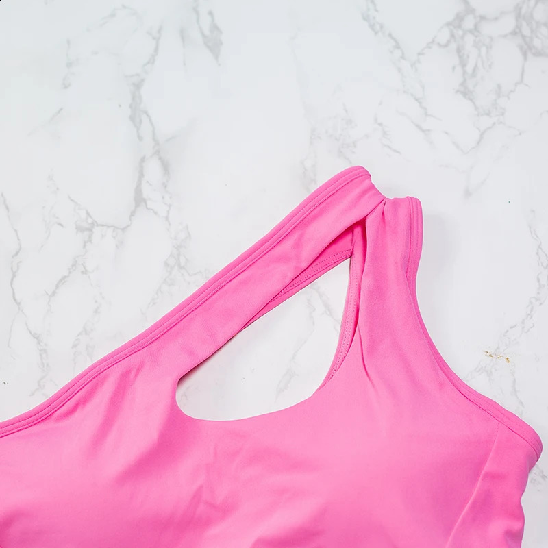 DIAS FIT JOY Women One Shoulder Sports Bras Yoga Top Vest Gym outdoor sport Running Fitness Underwear 250910