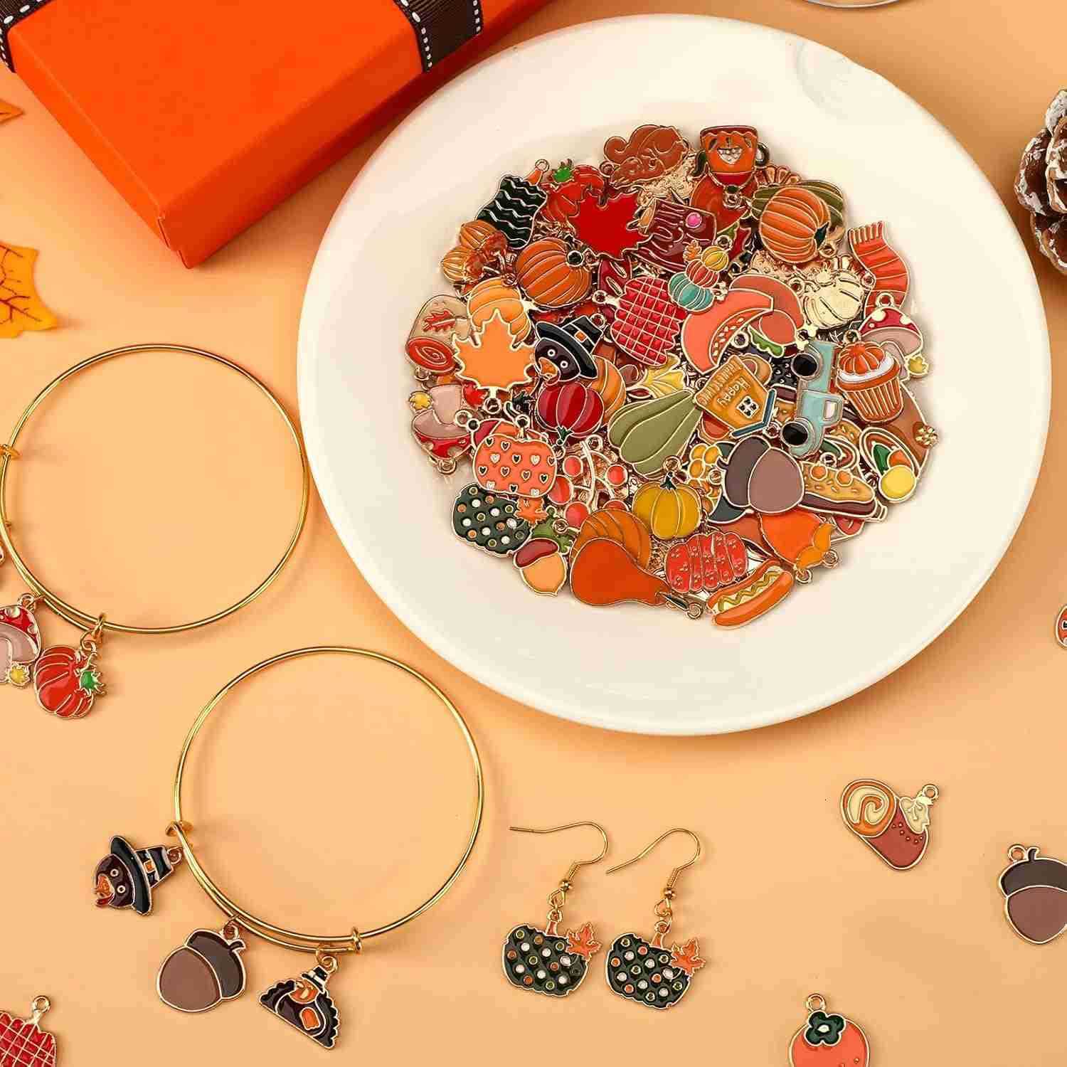 350pc Fall Charms Thanksgiving Enamel Pumpkin Maple Leaf Turkey Autumn Charms for Jewelry Making Bulk for s Necklaces Earrings Craft MakingW250911