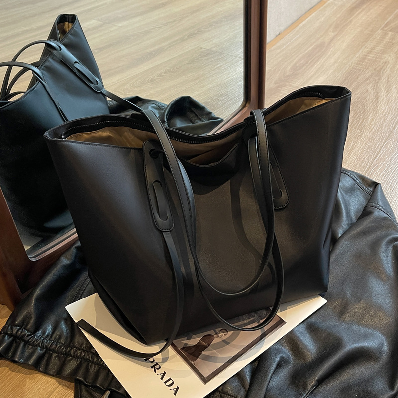 New Free shipping designer bags for women Shoulder bags black pink white New versatile single shoulder crossbody bag