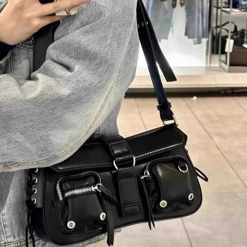 Y2K Korean Women Harajuku Vintage Gothic Black Hand Bag Aesthetic Elegant Punk Wallet Purse Handbags Shoulder Trend Tote Bags Z250911
