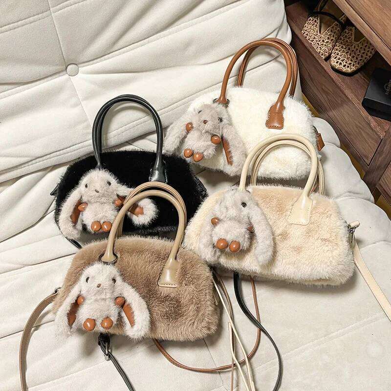 Fashionable Plush Crossbody for Daily Commuting Versatile Single Shoulder Korean Version Cute Handle Bag