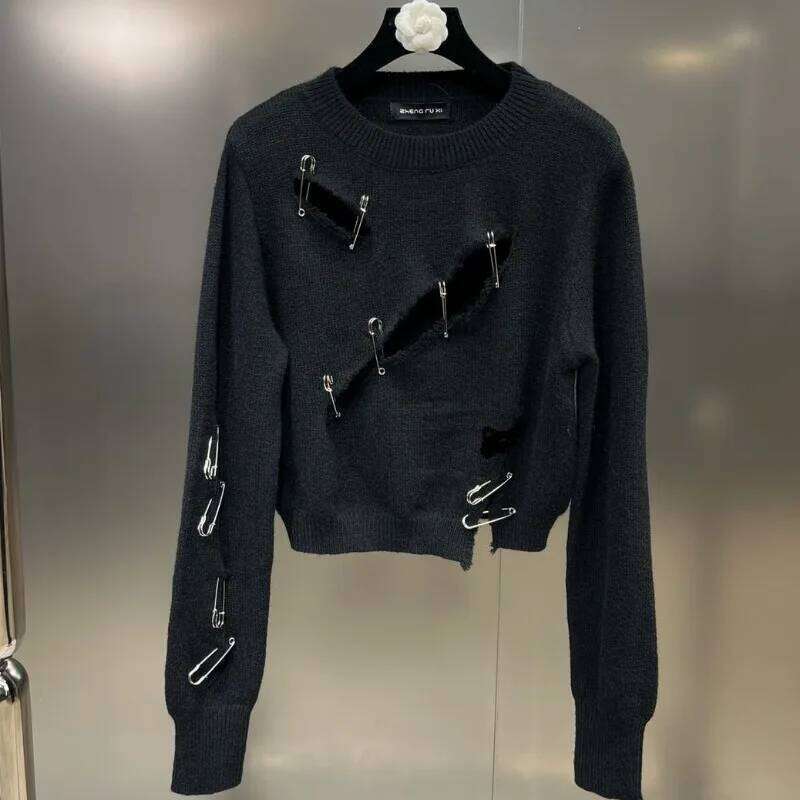 Women Solid Color O-Neck Long Sleeve Sweater Female Autumn And Winter Fashion Trend Designerhigh Quality Knitted Pullover