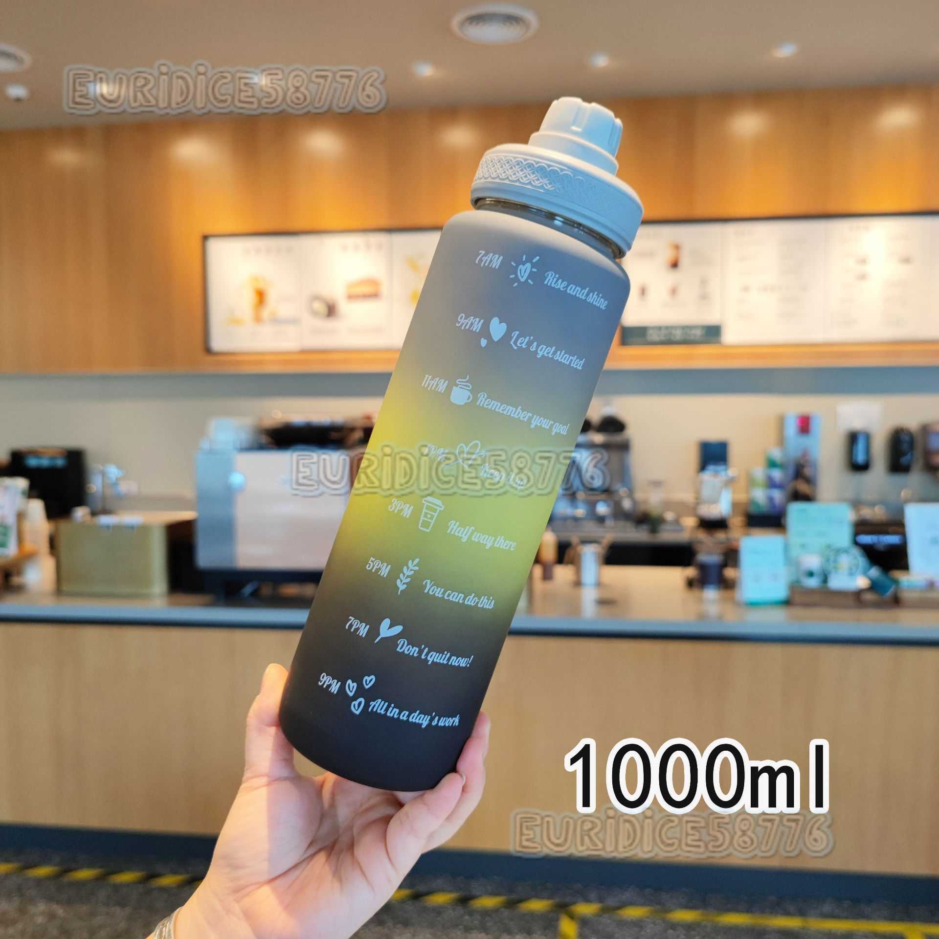 New Threecolor Gradient Frosted Plastic Water Bottle with Straight Drinking Portable Handle Sports Water Bottle 1000ml H250911