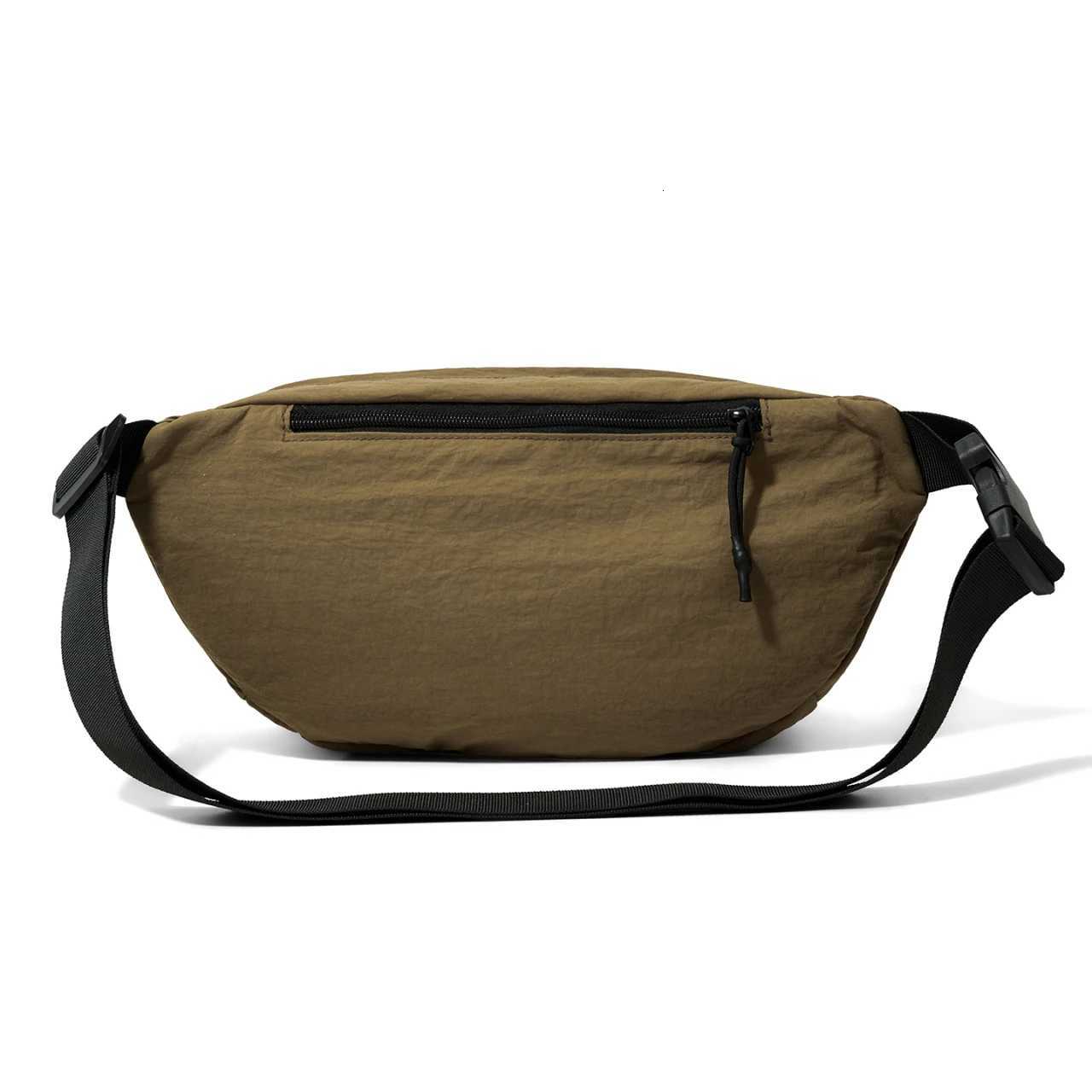Womens BigCapacity Casual Chest Bag Mens Durable Biker Waist Bag Nylon Simple Unisex Crossbody Bag Z250911