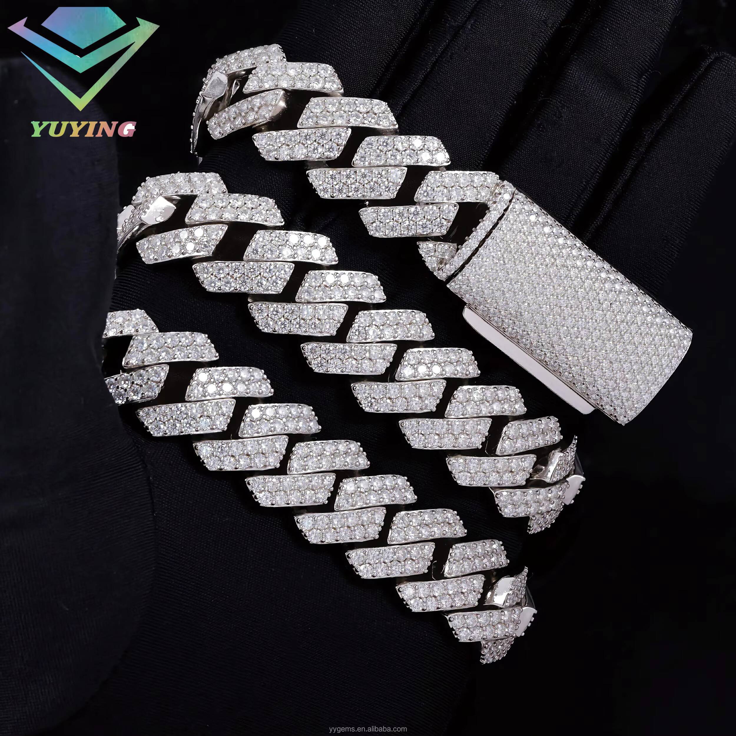 Hiphop Jewelry 17mm Necklace S925 Sterling Silver D Color VVS Moissanite Necklace Cuban Link Chain