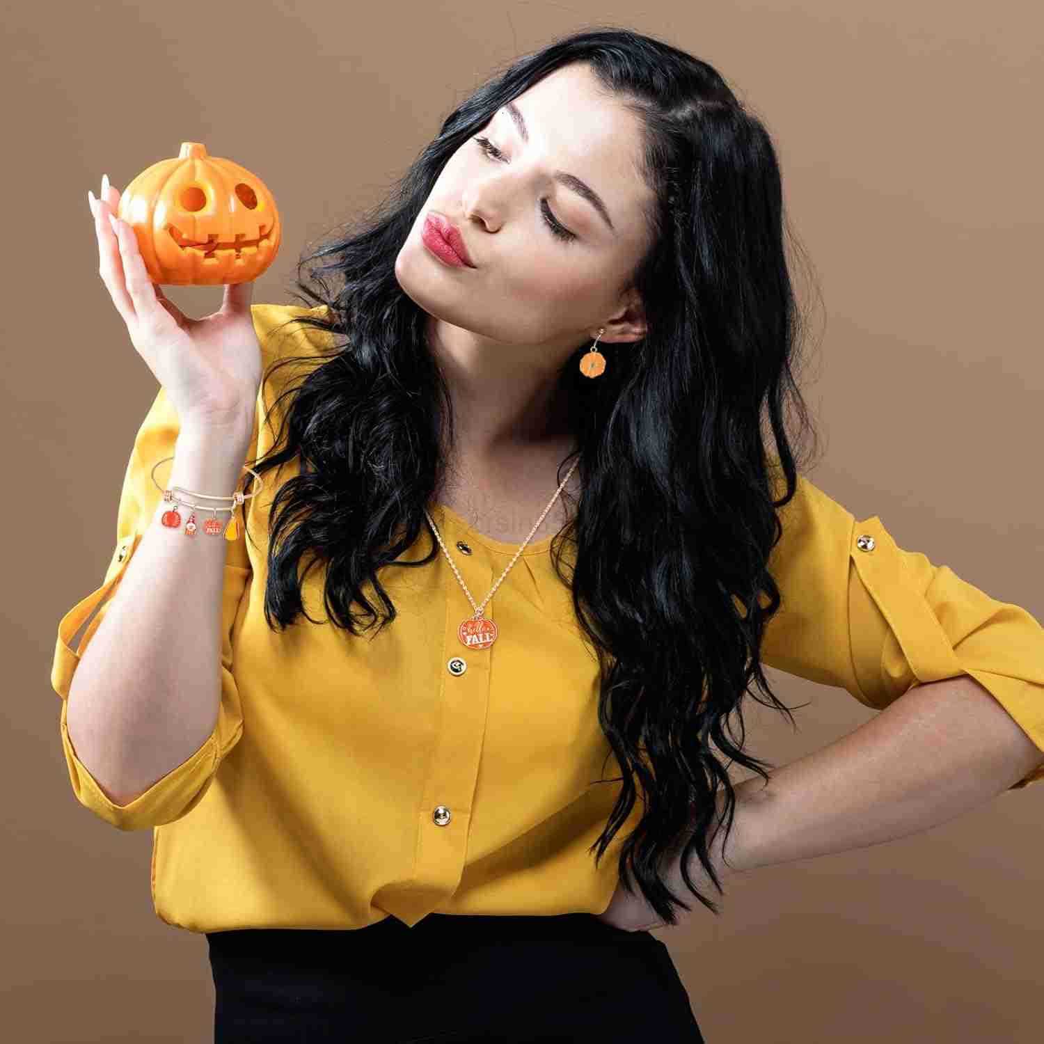 150300 Pcs Fall Charms for Jewelry Making Pumpkin Autumn Thanksgiving Charms for Crafting DIY Necklaces Earrings Making and DecorationW250911