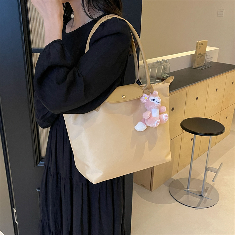 Free delivery designer bags Large capacity tote bag women retro armpit bag commuting handbag shoulder bag Waterproof