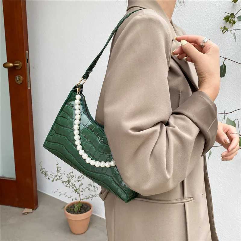 Armpit Bag Women Retro Handbag PU Leather Underarm Shoulder Bag Fashion Pearl Top Handle Bag Female Small Subaxillary Bag Clutch W250911
