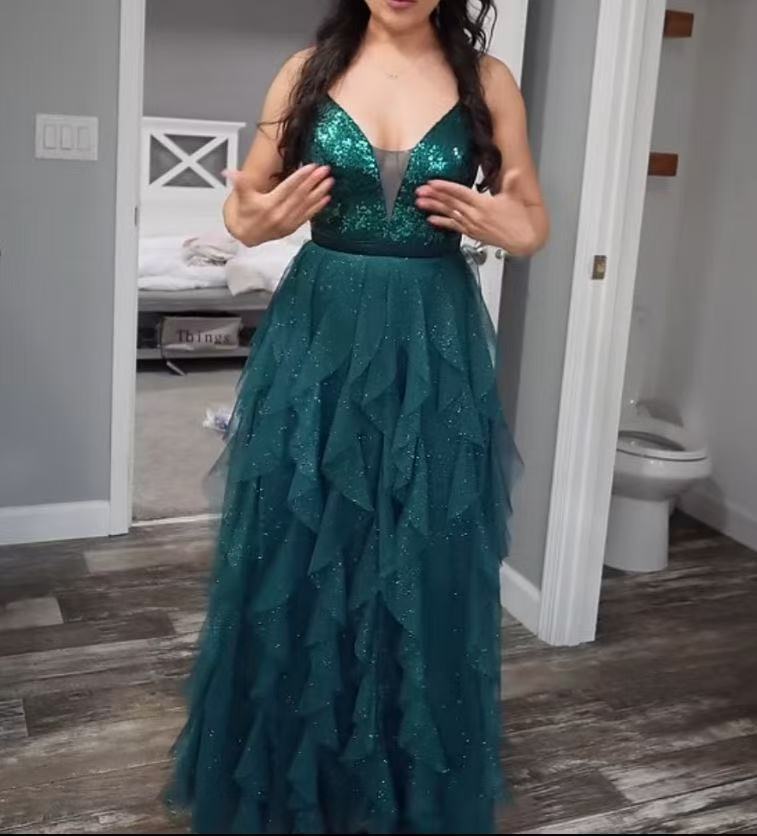 Glitter Ruffles Flowing Prom Dresses A-Line Floor Length Evening Gowns Sequined Sleeveless Spaghetti Straps Special Occasion Dress For Ladies