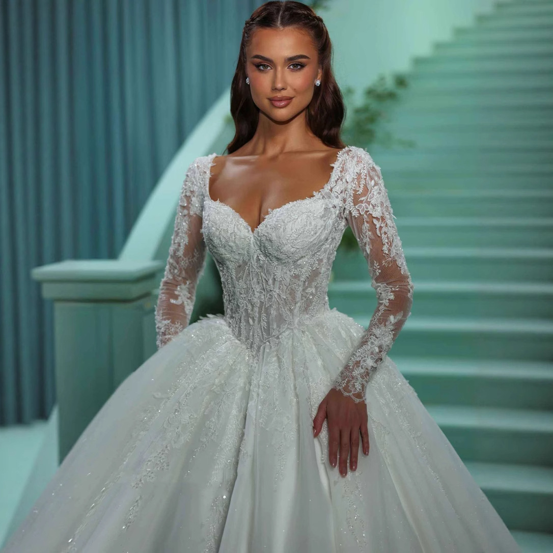 2026 Exquisite Wedding Dress Sweetheart Long Sleeves Princess Ball Gow Lace Up Sequins Church Bride Bridal Gowns Arabic Vestido De Noiva