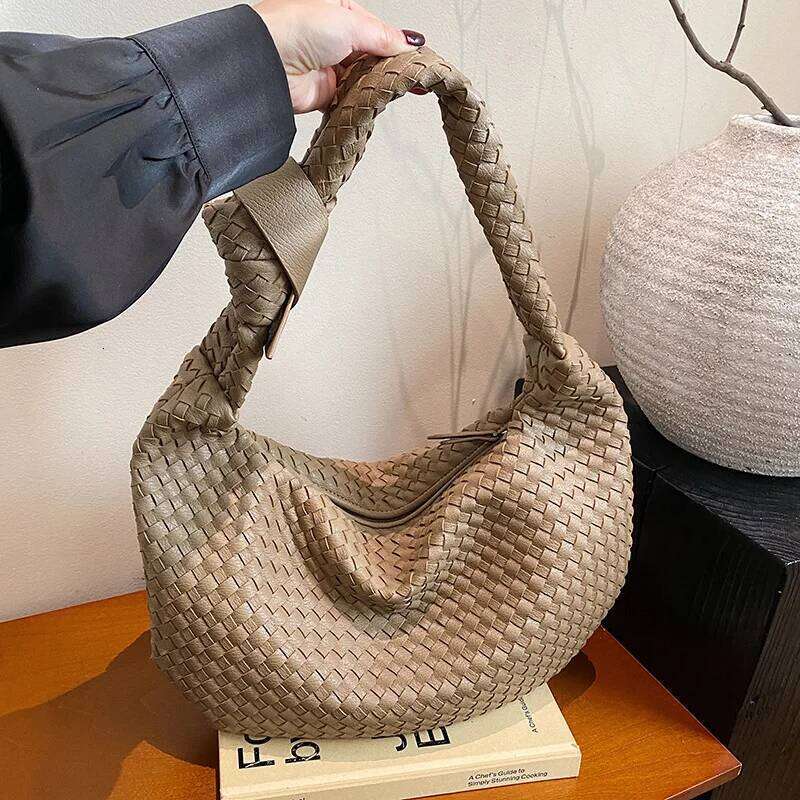 2025 Women's French Boho Gothic Feather Cross Body Crescent Bag