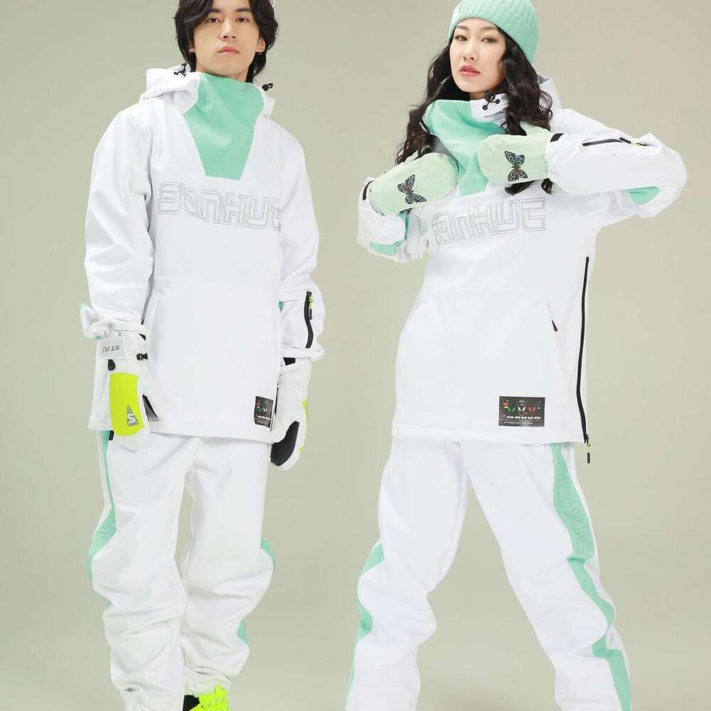 New Snowboard Suit For Men And Women Couples Winter Snow Field Outdoor Windproof Waterproof Fashion Thickened Warm