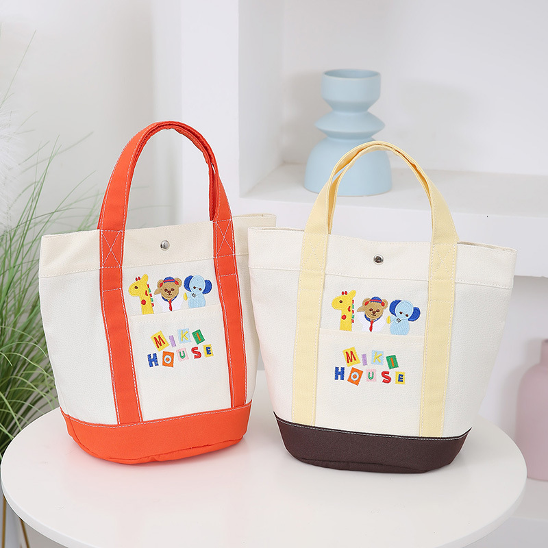 New Canvas Bag Japanese Cartoon Cute Embroidery Designer Bag Mommy Bag Free Shipping Letter Lunch Luxury Bag Bag Large Capacity Tote Bag