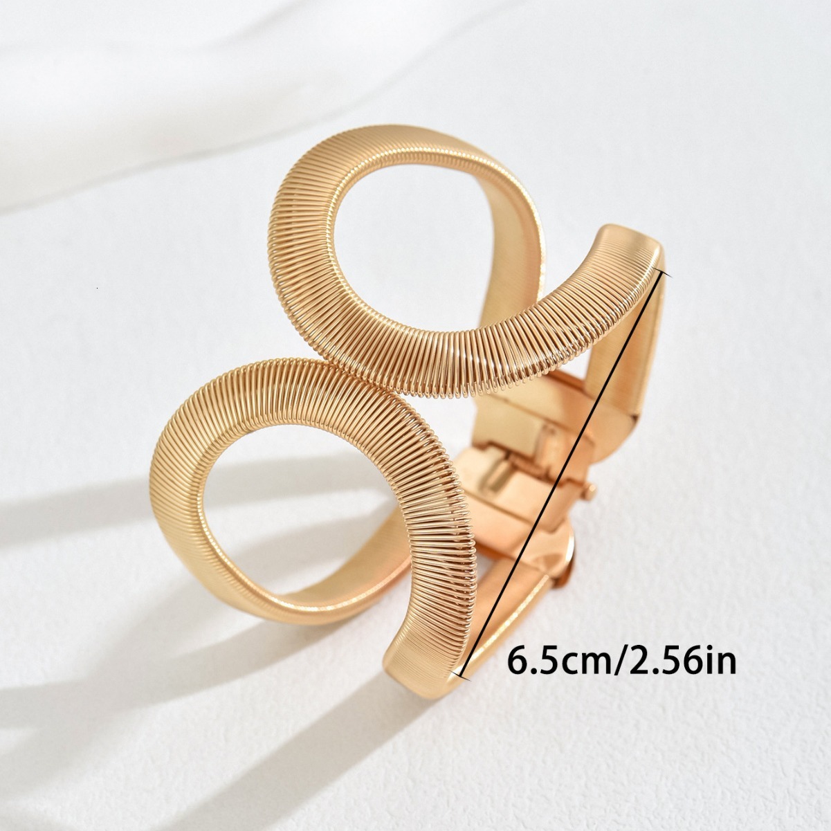 Luxury Brand Designer Jewelry Minimalist Exaggerated European And American Style Women's Bracelet Jewelry Personality Spring Folding Wrap Design 