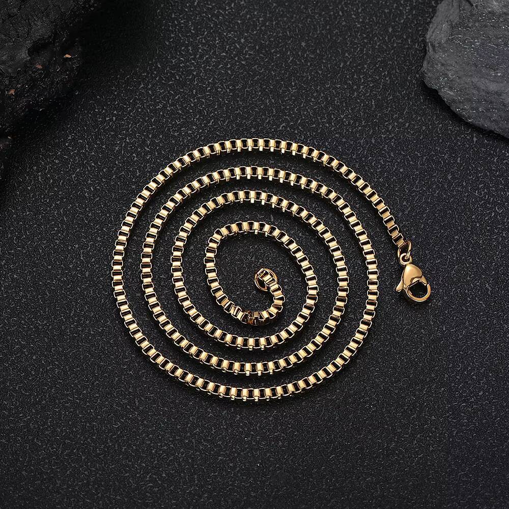 Wholesale Fashion Jewelry Womens Thin Silver Snake Chain Stainless Steel Thin Necklace 18k Gold Plated Chain Necklace for Party