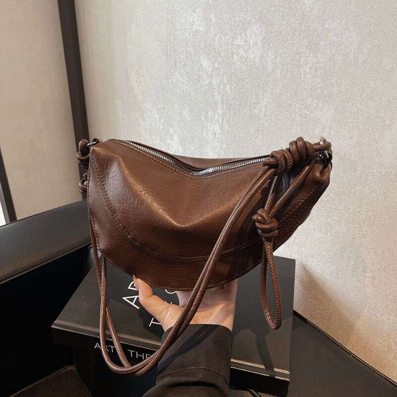2025 New Fashionable Design Single Shoulder Crossbody Bag With Elegant Solid Color Glossy Fresh Dumpling Texture
