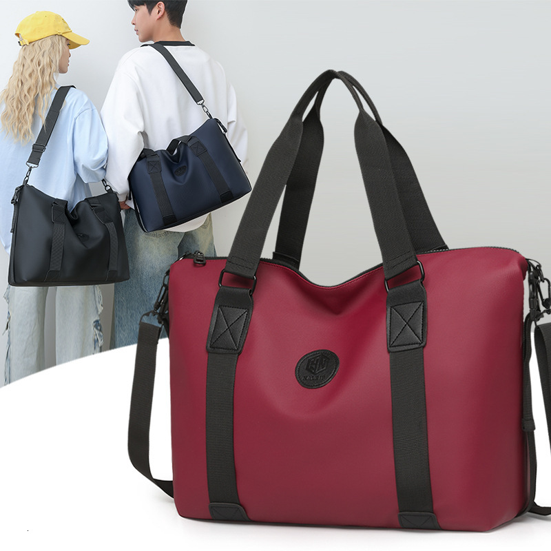 New Business Travel Free Shipping Handbag For Men And Women Large Capacity Short Distance Storage Bag Fashionable Lightweight Designer Bag Swimming Lu