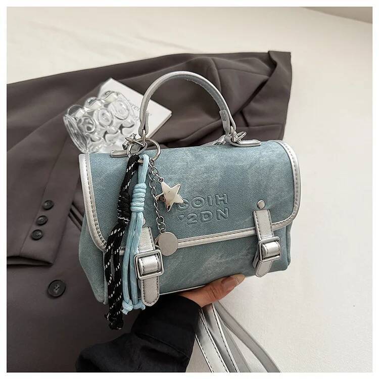 2025 Popular College Style Messenger Women's Large-Capacity Backpack Commuter Versatile Fashion Portable Shoulder Bag