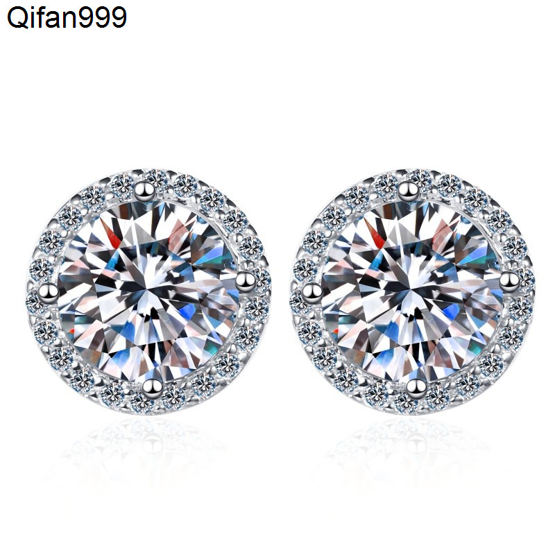 Customized Hot Selling 925 Silver Romantic VVS Grade Moissanite Earrings for Wedding Engagement Party