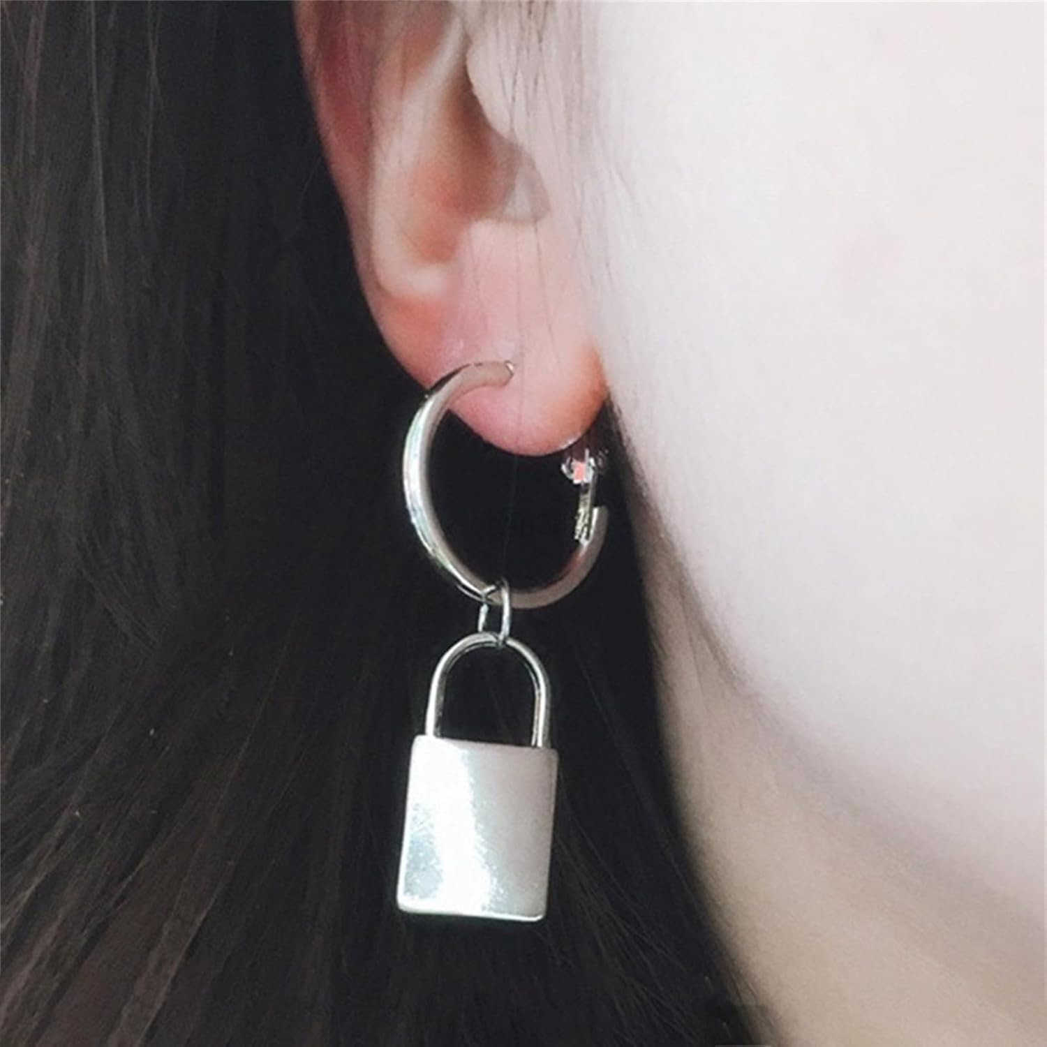 Lock Key Earrings for Women Elegent Asymmetric Punk Handmade Lightweight Statement Sterling Silver Hoop Earrings Wedding Birthday Jewelry GiftsW250911