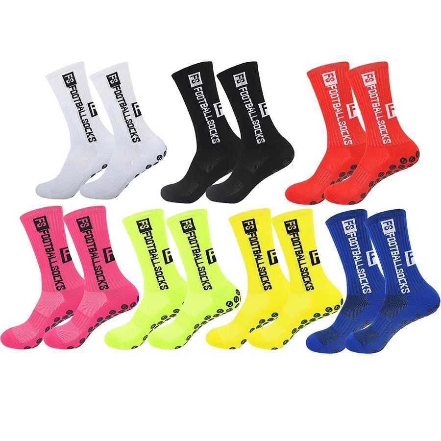 2Pairs Grip Socks Designed for Men and Women Football Basketball Baseball Rugby Soccer Exercise athletic socks D250911